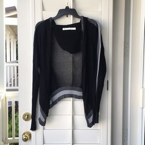 ⭐️ Blanc Noir mesh striped hooded shrug